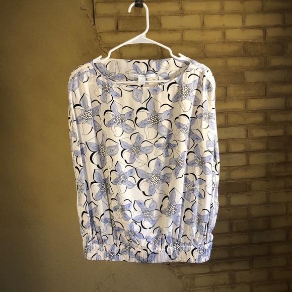 DVF Tomori Top Silk Blue Floral Print Size 2 - Picture 5 of 9